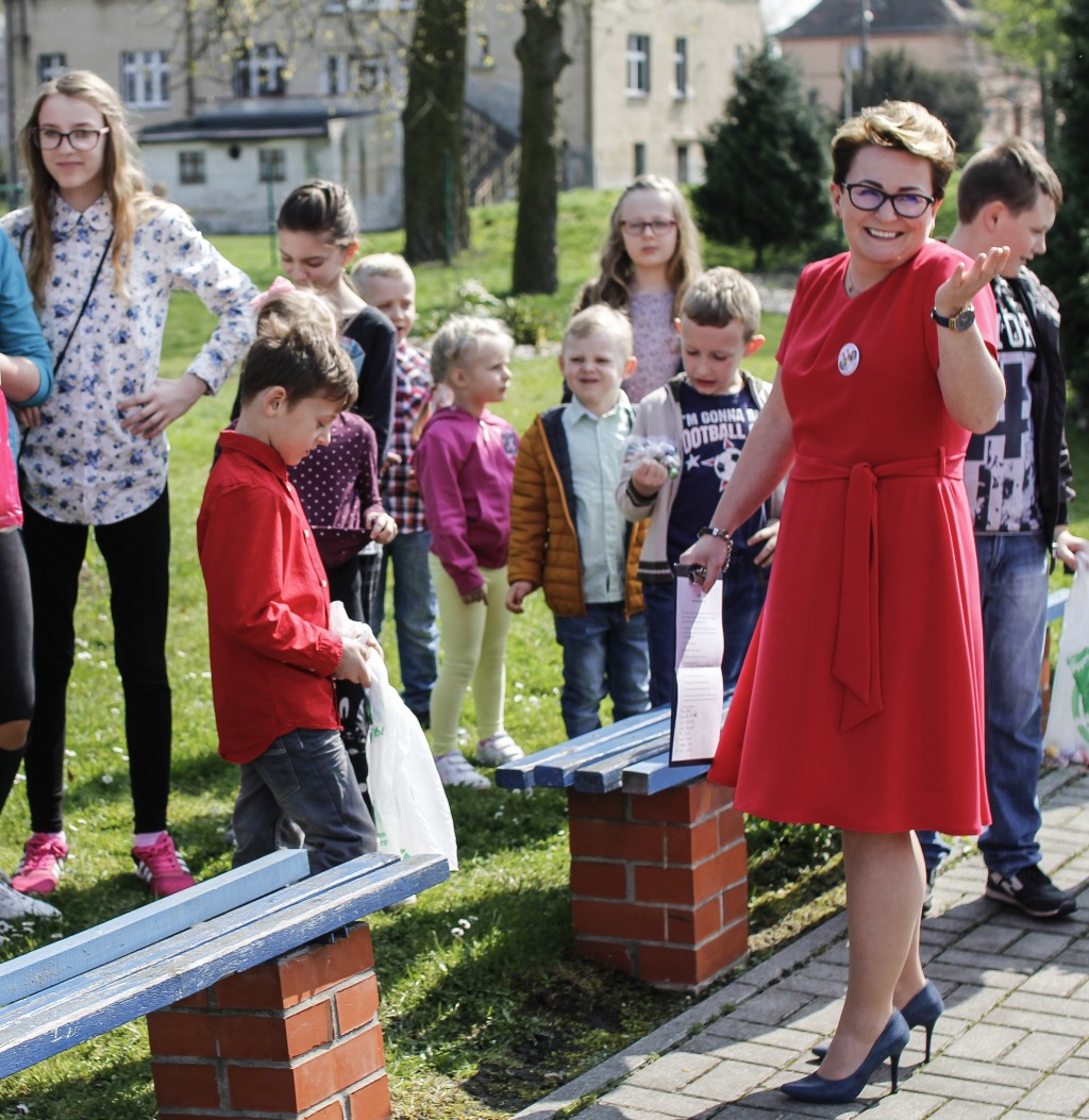 Smaczny i kolorowy jarmark wielkanocny w Miłkowicach