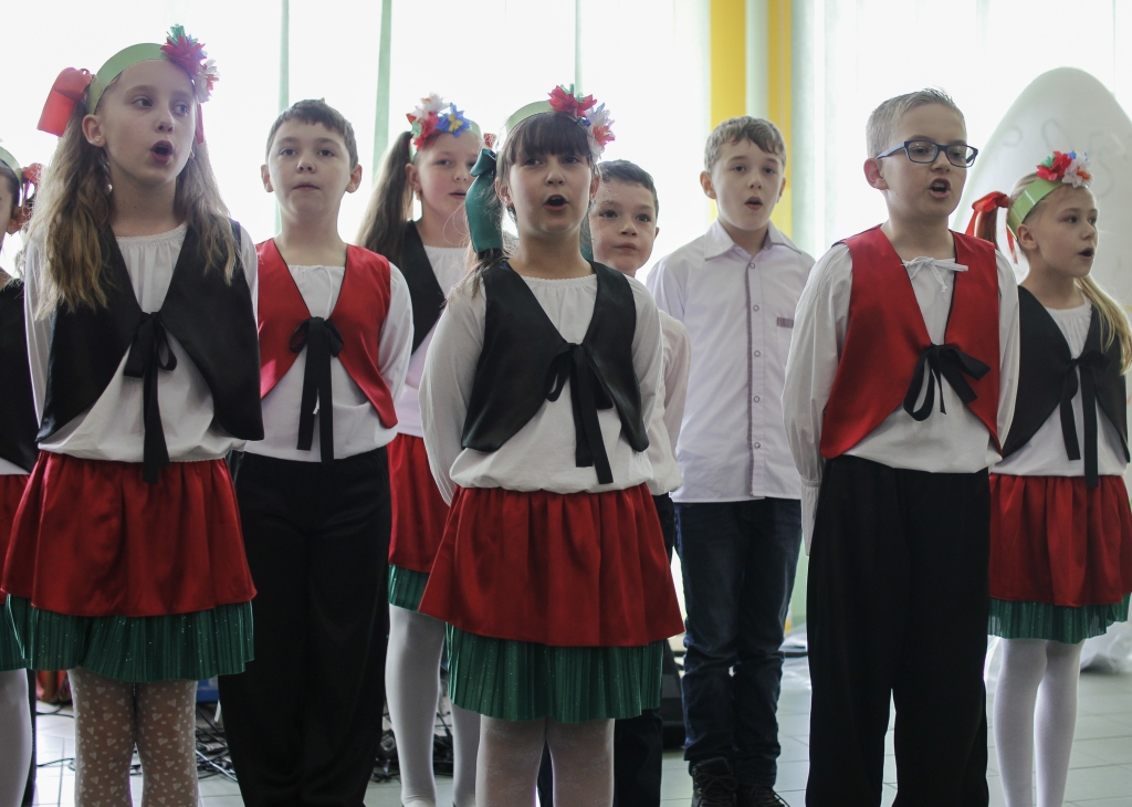 Smaczny i kolorowy jarmark wielkanocny w Miłkowicach