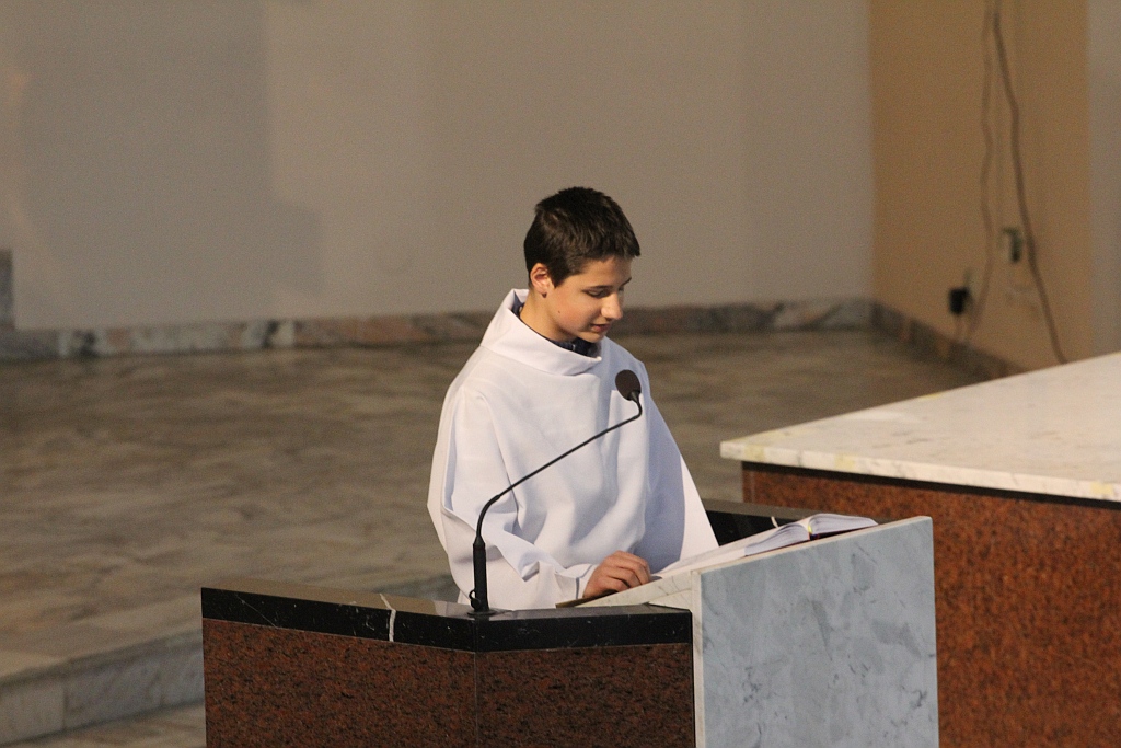 Wielki Piątek. Drugi dzień triduum. Dzień bez mszy świętej