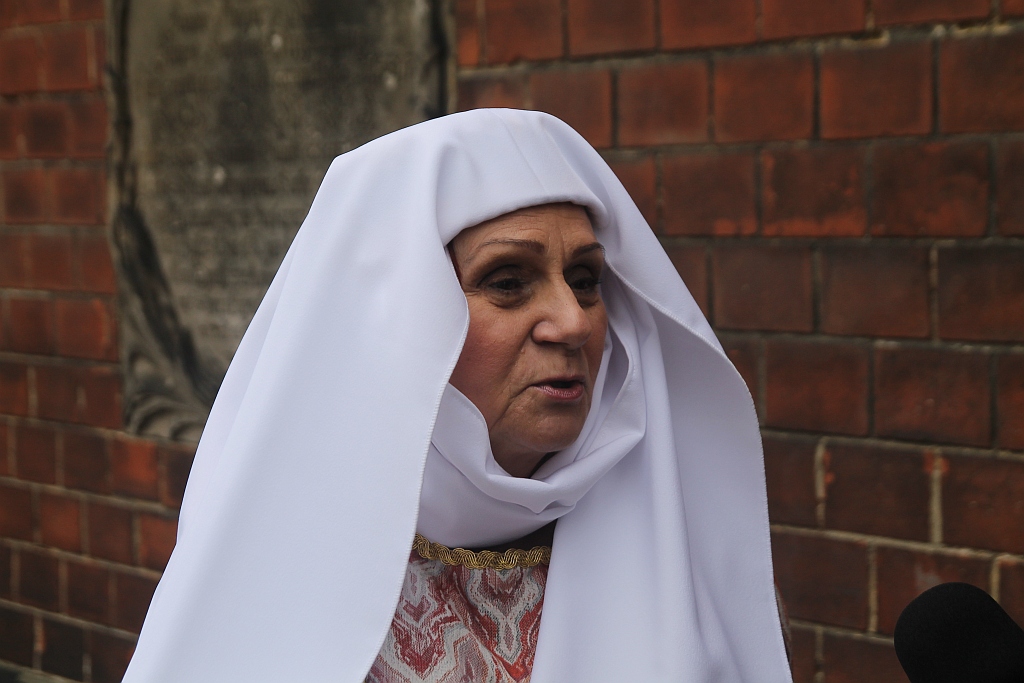 Po raz piętnasty rozdano legniczanom chleby, śledzie i grosze