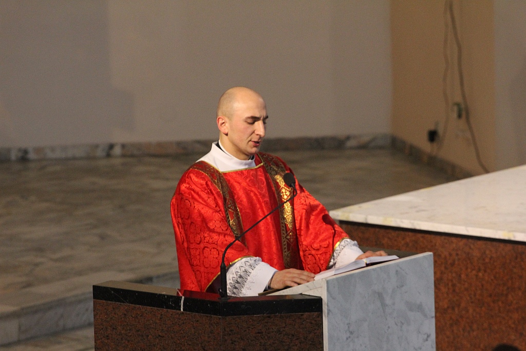 Wielki Piątek. Drugi dzień triduum. Dzień bez mszy świętej