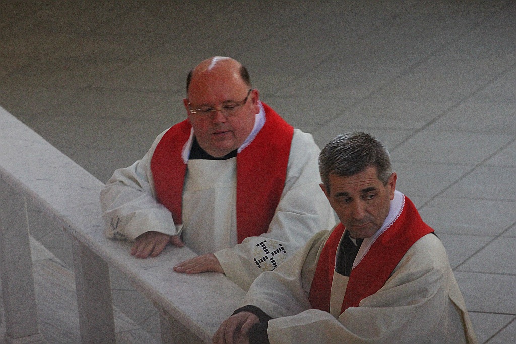 Wielki Piątek. Drugi dzień triduum. Dzień bez mszy świętej