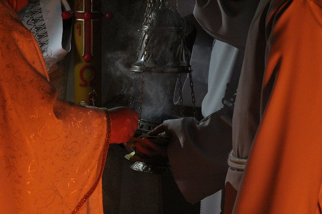 Liturgia Wigilii Paschalnej  z procesją rezurekcyjną