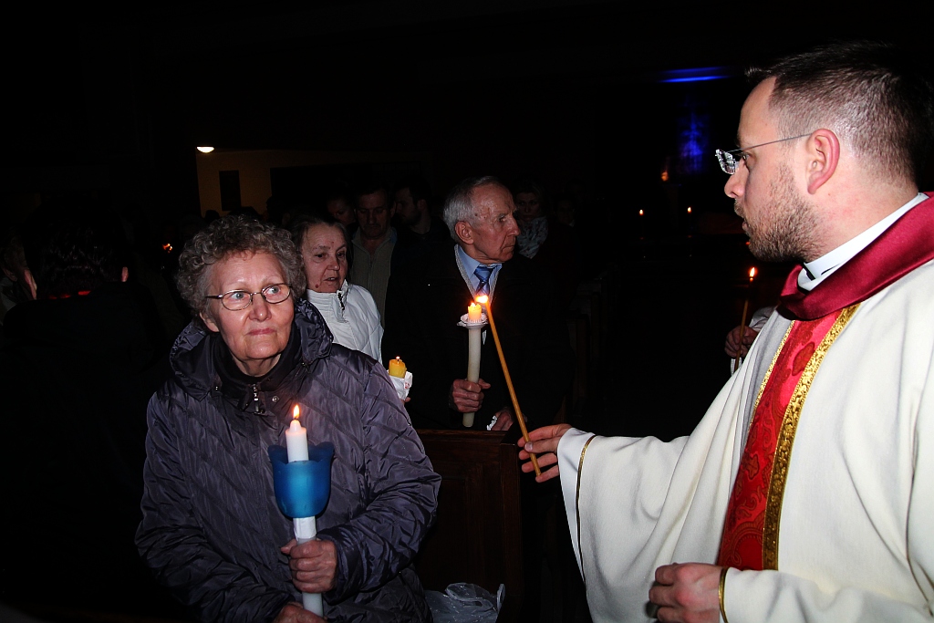 Liturgia Wigilii Paschalnej  z procesją rezurekcyjną