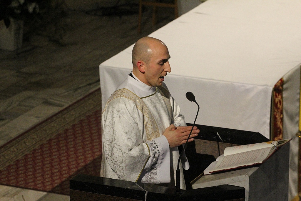 Liturgia Wigilii Paschalnej  z procesją rezurekcyjną