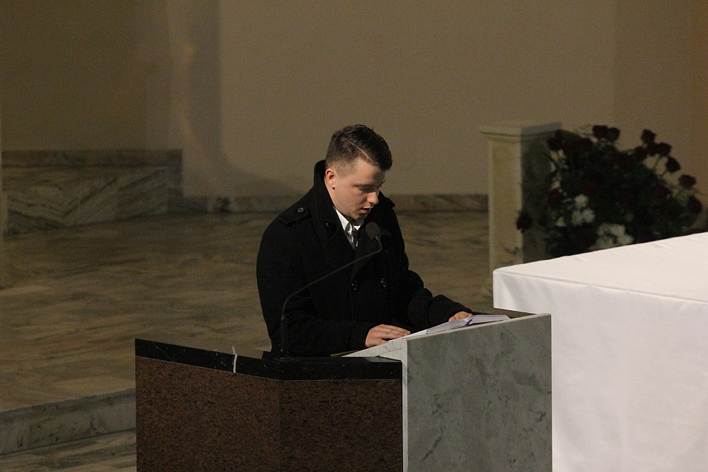 Liturgia Wigilii Paschalnej  z procesją rezurekcyjną