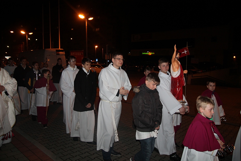 Liturgia Wigilii Paschalnej  z procesją rezurekcyjną