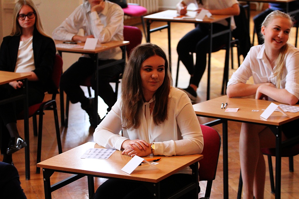 25 osób pisało egzamin gimnazjalny w Społecznym Gimnazjum TWP