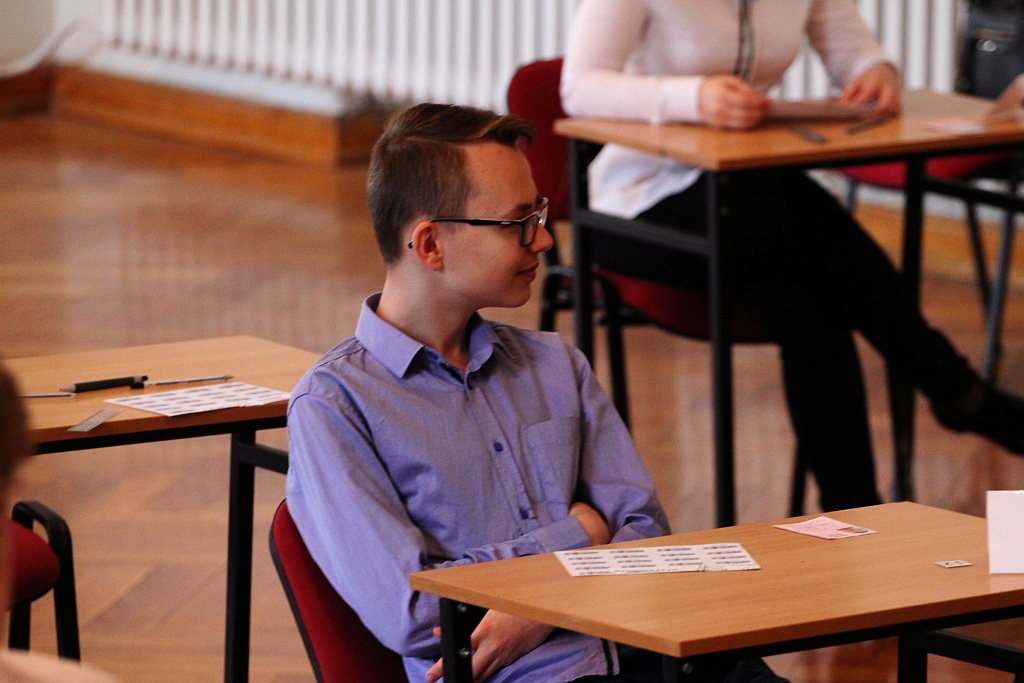 25 osób pisało egzamin gimnazjalny w Społecznym Gimnazjum TWP