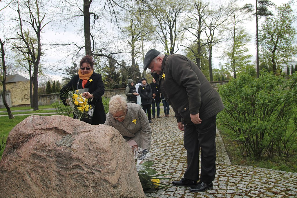 Legniczanie złożyli hołd bohaterom Getta Warszawskiego
