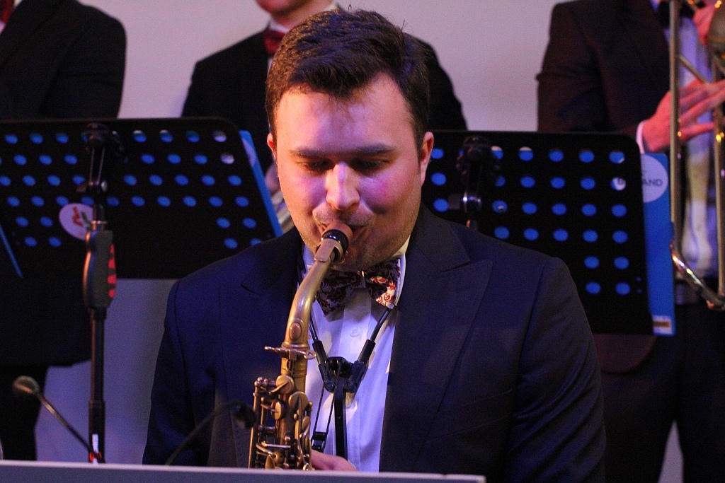 Formacja Kłos&Dąbrowski Big Band zagrała w akademiku