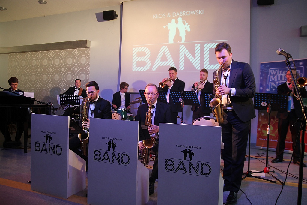Formacja Kłos&Dąbrowski Big Band zagrała w akademiku
