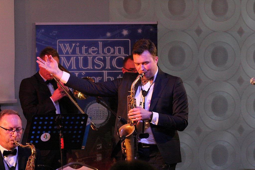 Formacja Kłos&Dąbrowski Big Band zagrała w akademiku
