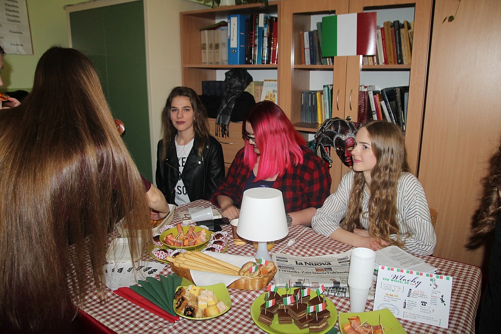 W I Liceum Ogólnokształcącym odbył się dzień otwarty