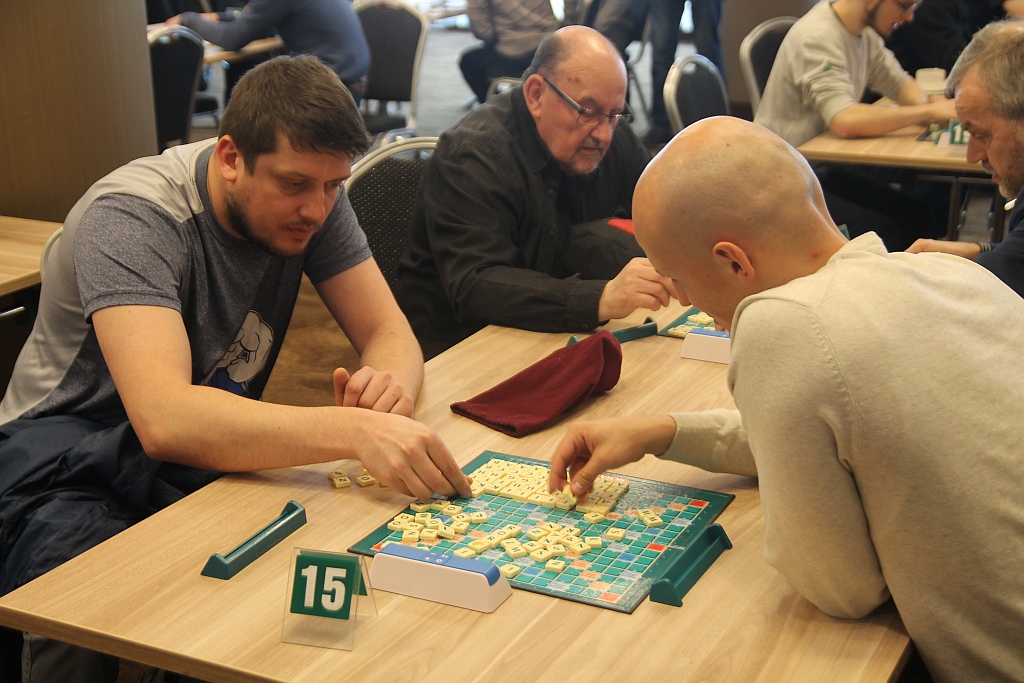 Scrabbliści grają w Hotelu Milenium o Puchar Polski cz1

