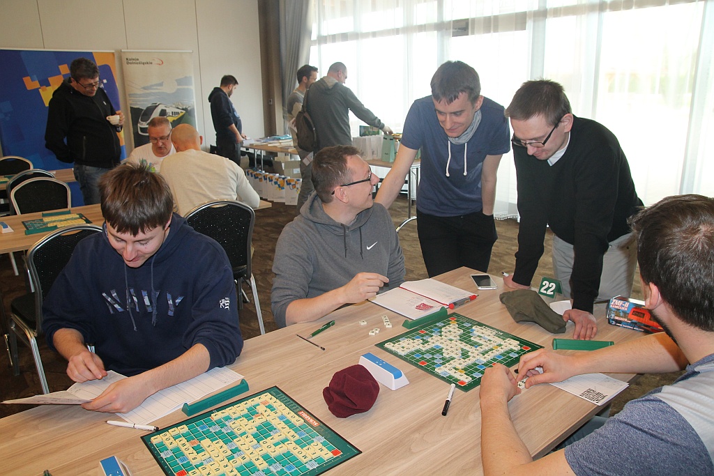 Scrabbliści grają w Hotelu Milenium o Puchar Polski cz1
