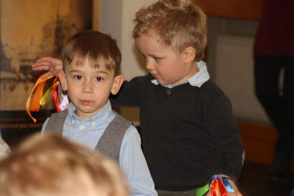 Sspotkanie przedszkolaków ze sztuką w Muzeum Miedzi