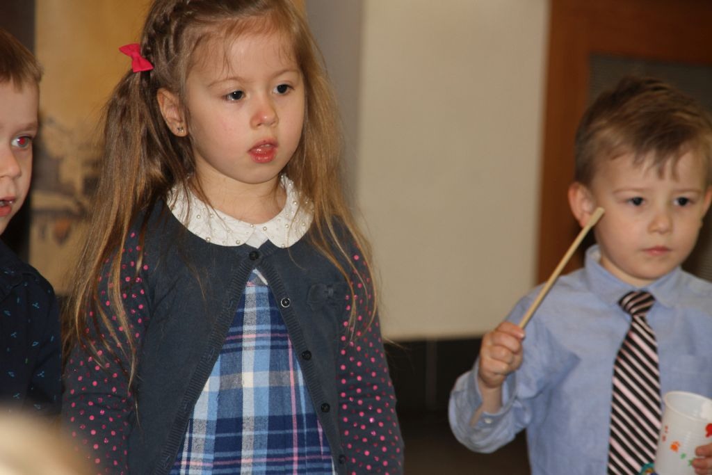 Sspotkanie przedszkolaków ze sztuką w Muzeum Miedzi