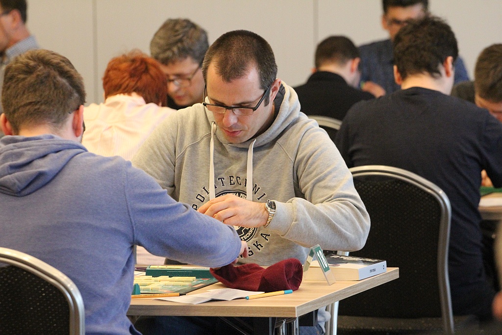 Scrabbliści grają w Hotelu Milenium o Puchar Polski cz1
