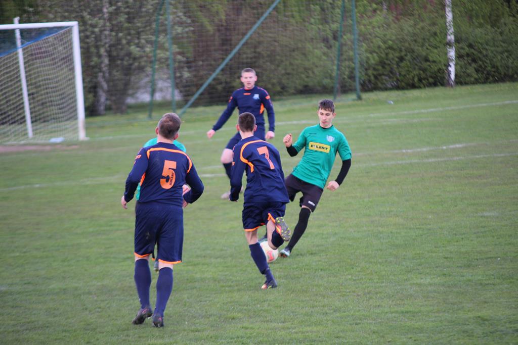 Albatros Jaśkowice wygrał z Mewą w derbach gminy Kunice