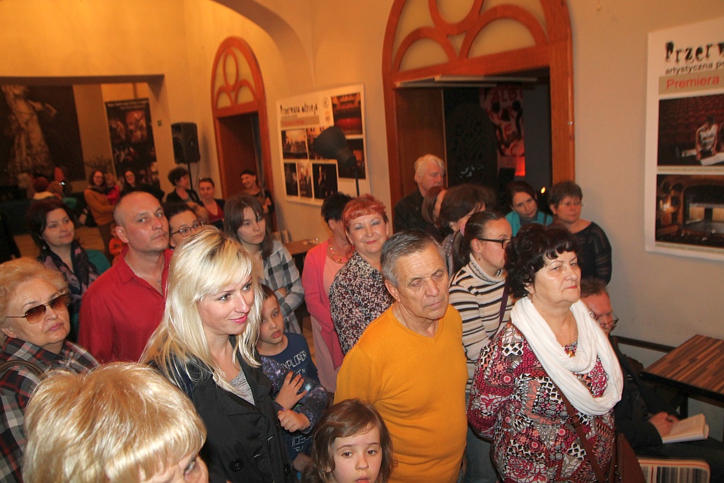 W Teatrze Modrzejewskiej odbył się wernisaż wystawy „Teatr 40”