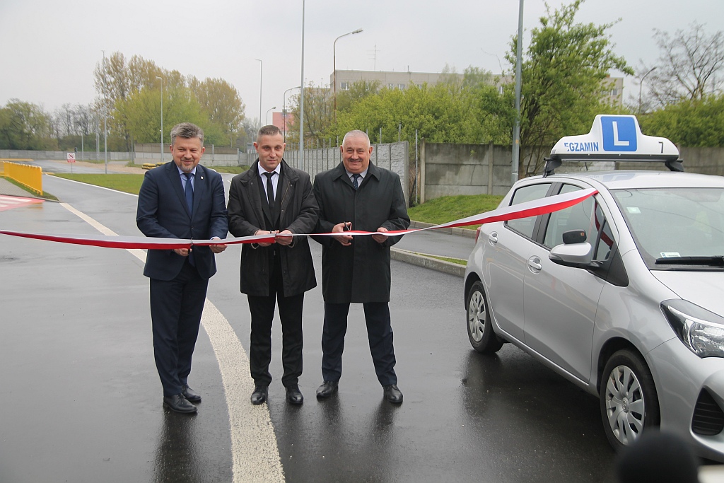Otwarcie Ośrodka Doskonalenia Techniki Jazdy w Legnicy