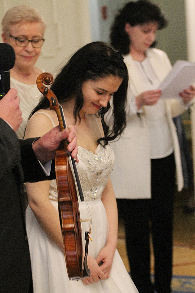 Sara Dragan z Grand Prix  XV konkursu Młody Paganini