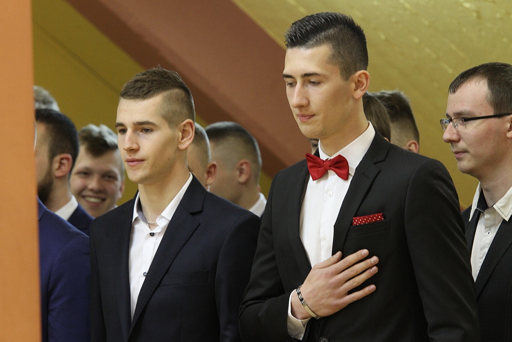 W Zespole Szkół Samochodowych pożegnano absolwentów