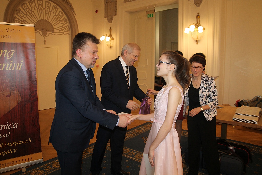 Sara Dragan z Grand Prix  XV konkursu Młody Paganini