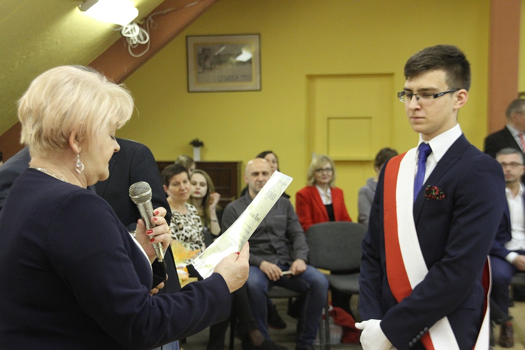 W Zespole Szkół Samochodowych pożegnano absolwentów
