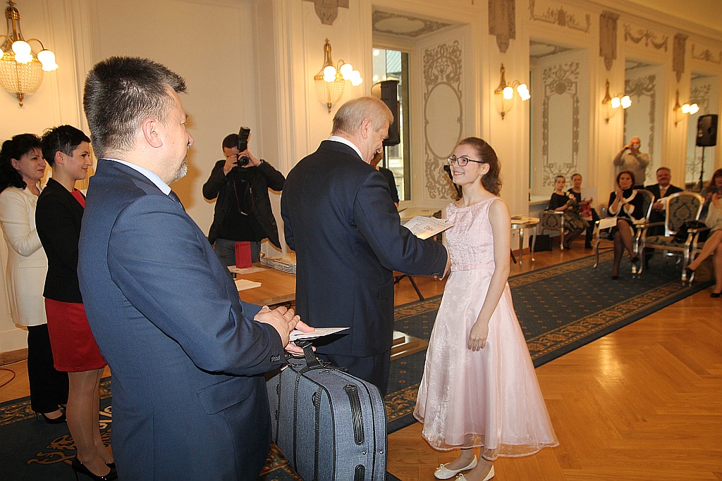 Sara Dragan z Grand Prix  XV konkursu Młody Paganini