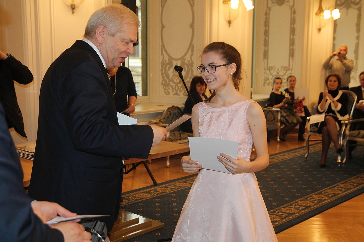 Sara Dragan z Grand Prix  XV konkursu Młody Paganini