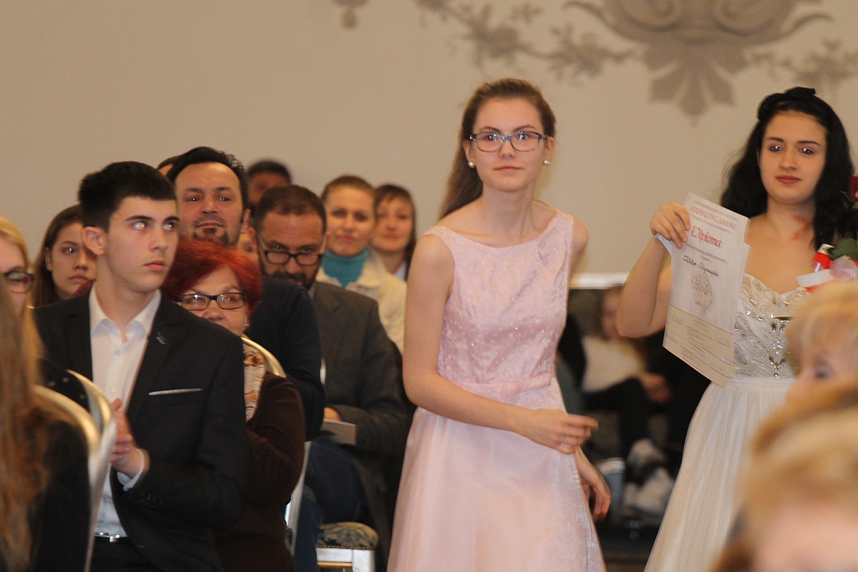 Sara Dragan z Grand Prix  XV konkursu Młody Paganini
