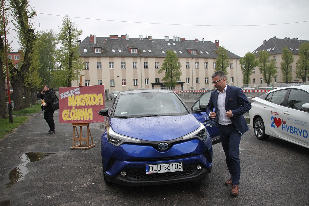 W Zespole Szkół Samochodowych pożegnano absolwentów