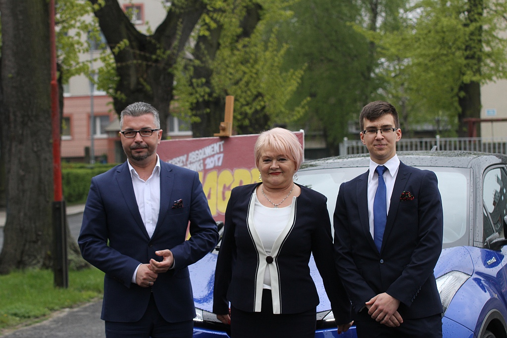 W Zespole Szkół Samochodowych pożegnano absolwentów