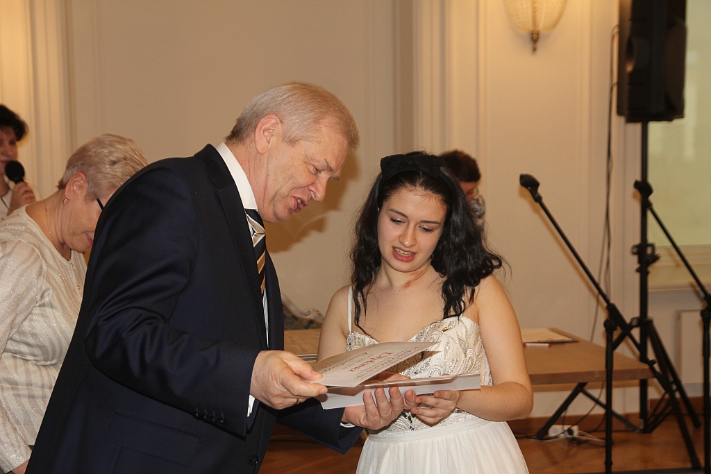 Sara Dragan z Grand Prix  XV konkursu Młody Paganini