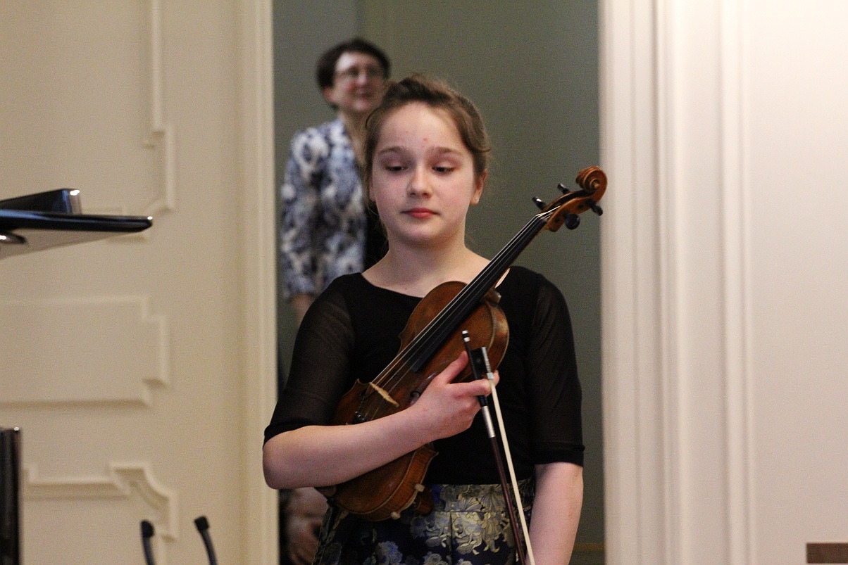 Sara Dragan z Grand Prix  XV konkursu Młody Paganini