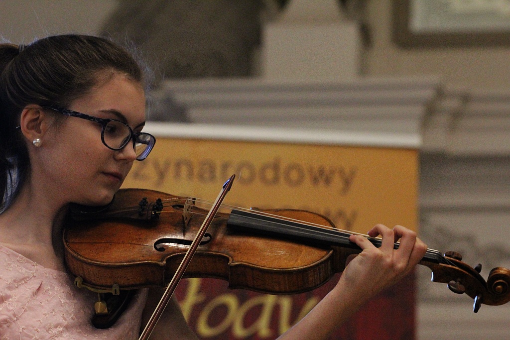 Sara Dragan z Grand Prix  XV konkursu Młody Paganini