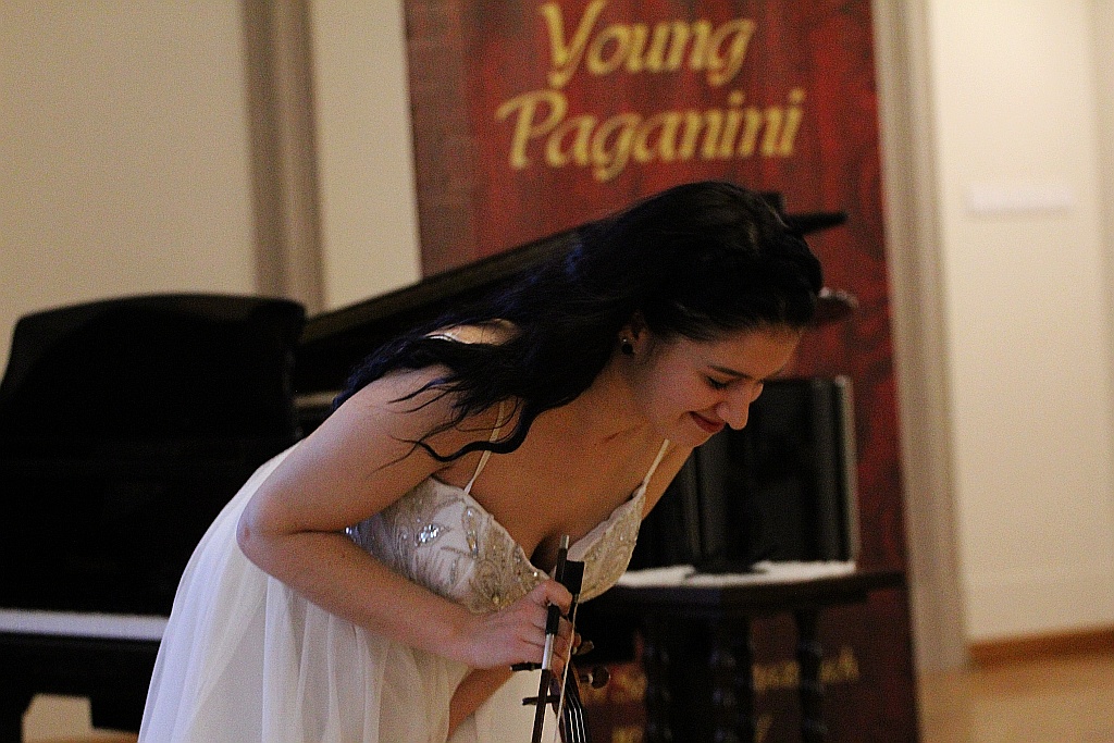 Sara Dragan z Grand Prix  XV konkursu Młody Paganini