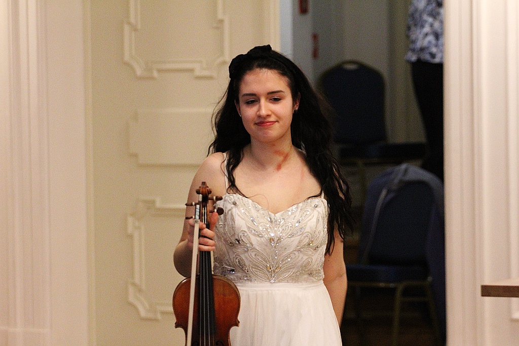 Sara Dragan z Grand Prix  XV konkursu Młody Paganini