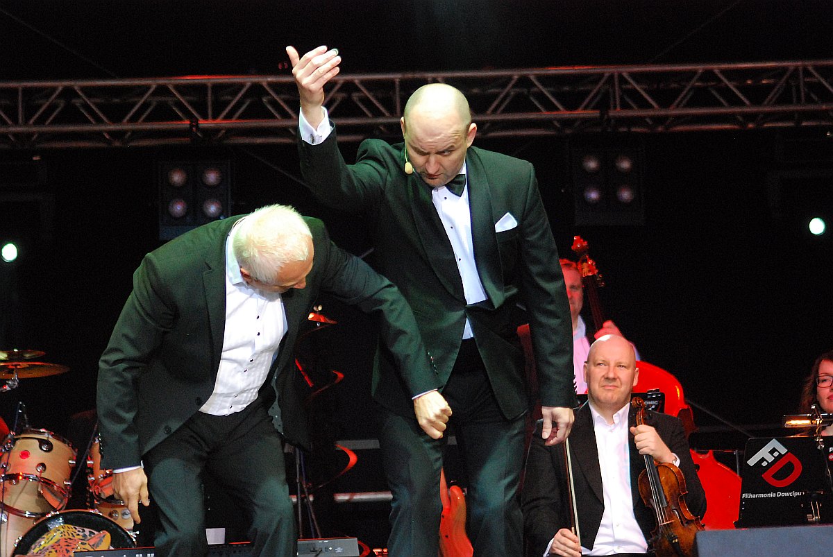 Filharmonia Dowcipu Waldemara Malickiego wystąpiła dla hutników