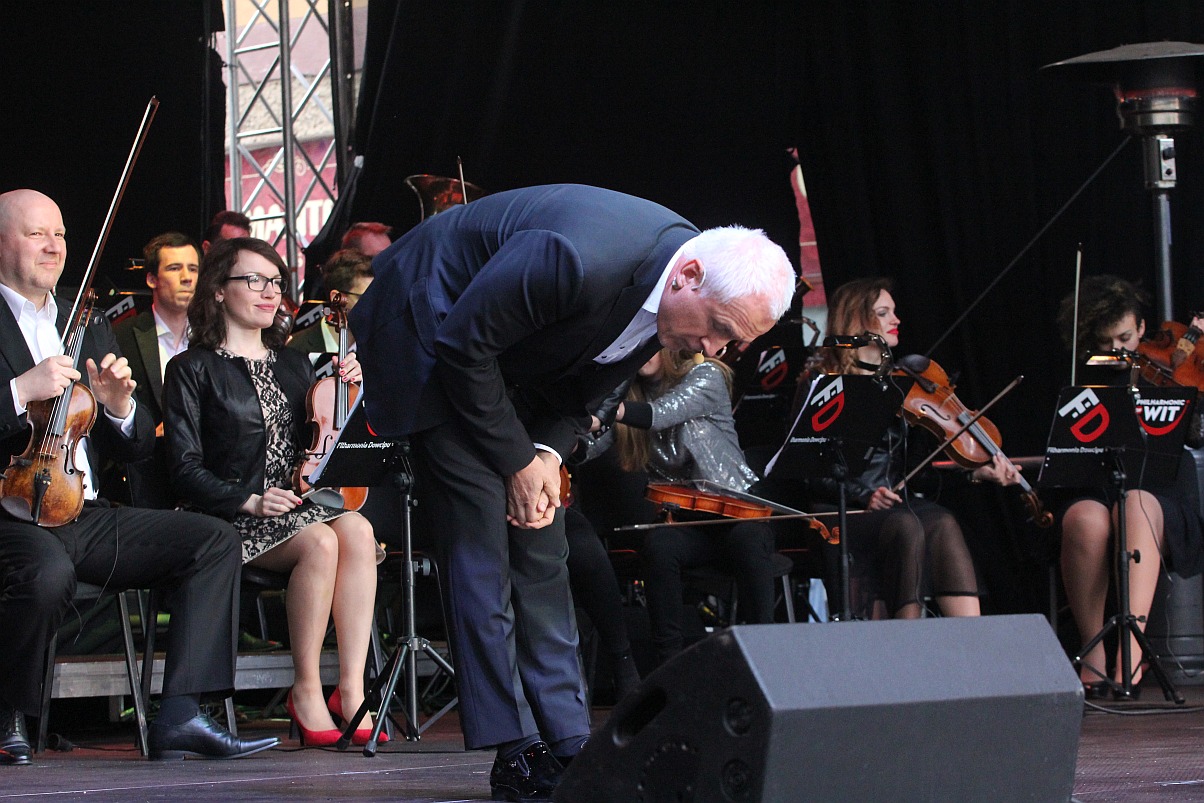 Filharmonia Dowcipu Waldemara Malickiego wystąpiła dla hutników
