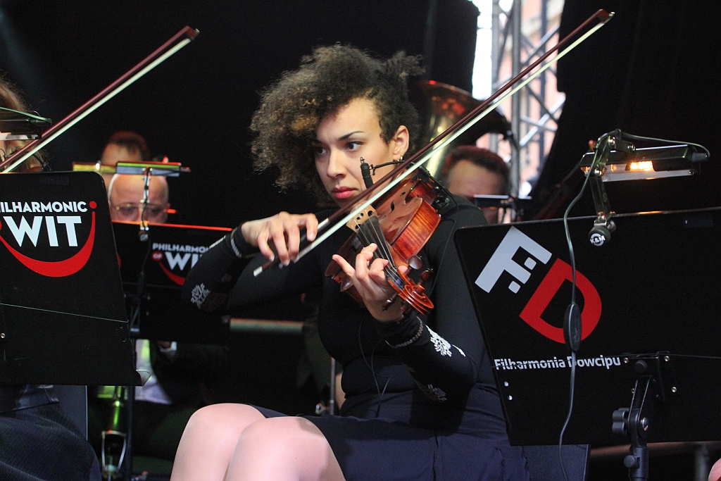 Filharmonia Dowcipu Waldemara Malickiego wystąpiła dla hutników