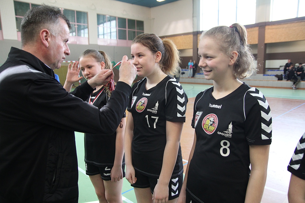 Młodziczki Dziewiątki najlepsze w turnieju 1/16 finału MP