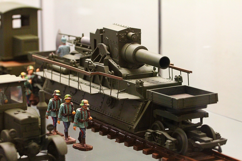 Muzeum Miedzi: wystawa dawnych i nowych figurek wojskowych