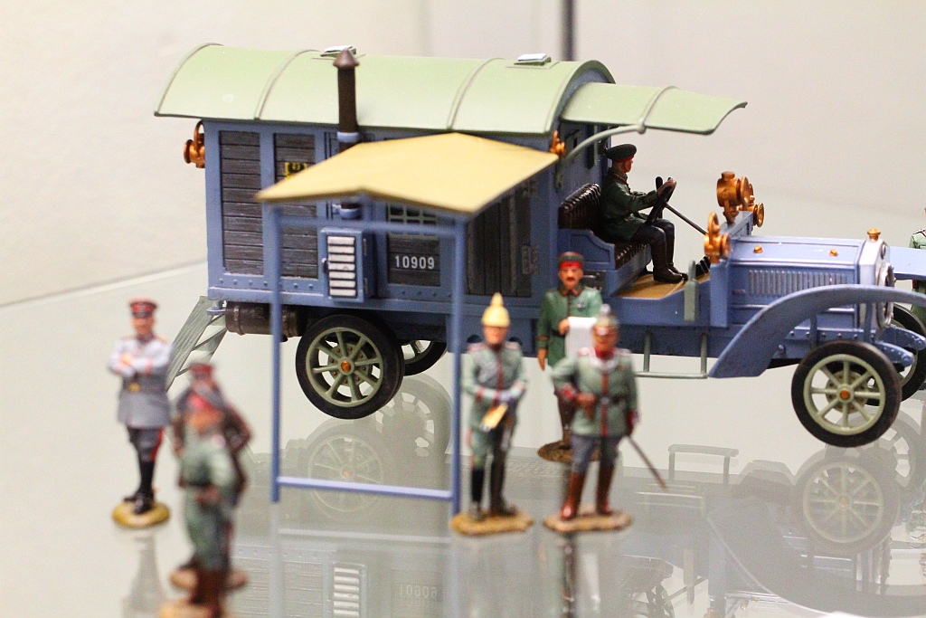 Muzeum Miedzi: wystawa dawnych i nowych figurek wojskowych