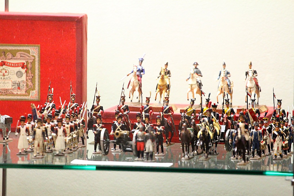 Muzeum Miedzi: wystawa dawnych i nowych figurek wojskowych