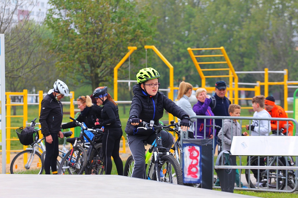 Ponad dwustu rowerzystów uczestniczy w majówce rowerowej