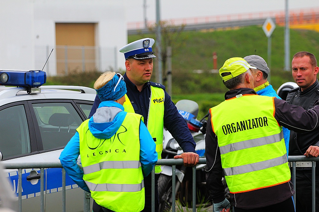 Ponad dwustu rowerzystów uczestniczy w majówce rowerowej