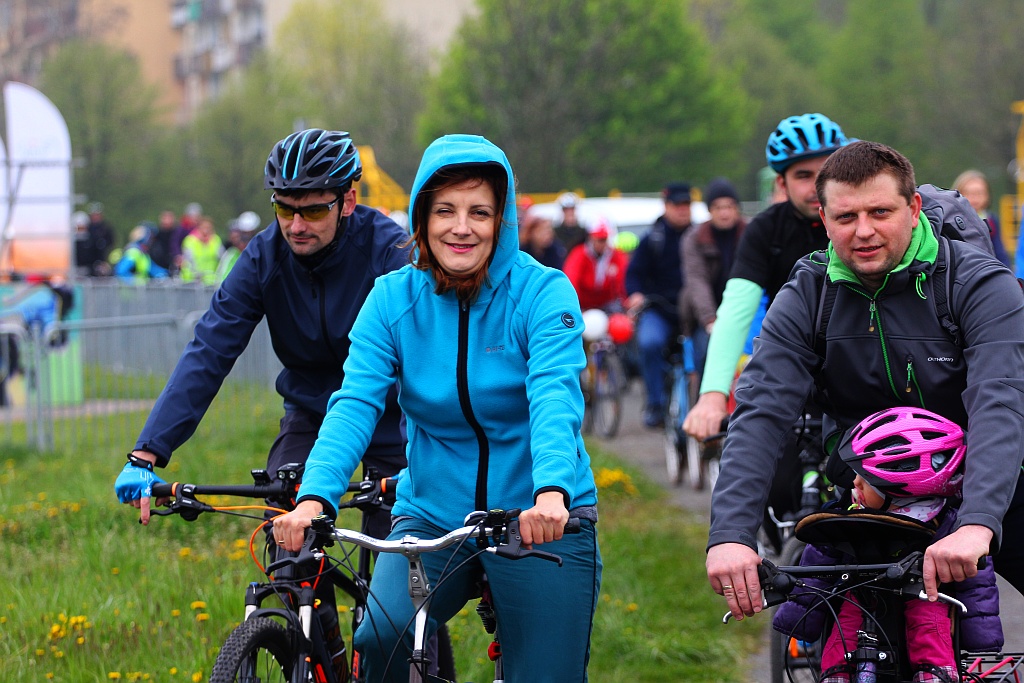 Ponad dwustu rowerzystów uczestniczy w majówce rowerowej